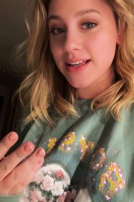 lili reinhart tik tok